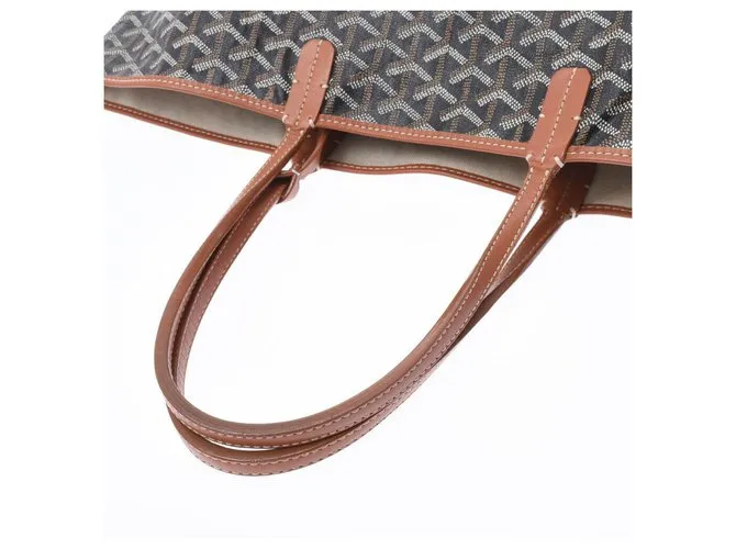 Goyard Saint Louis Castaño 