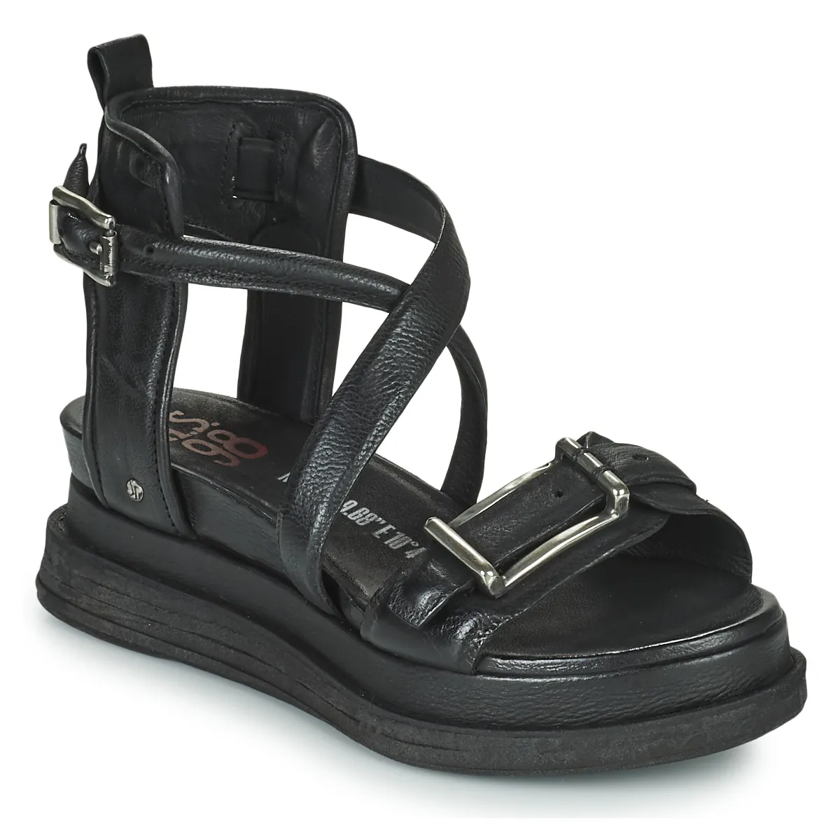 LAGOS BUCKLE