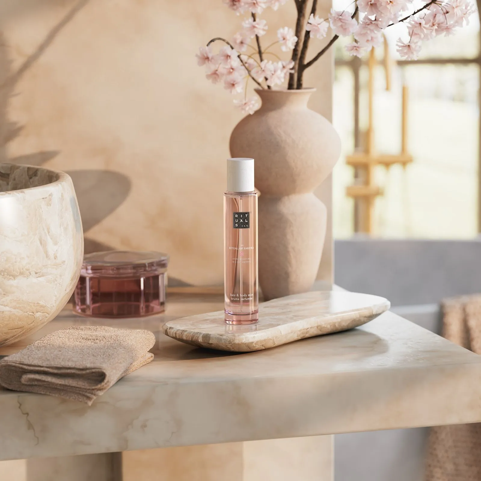 RITUALS THE RITUAL OF SAKURA  BRUMA PARA CUERPO Y CABELLO