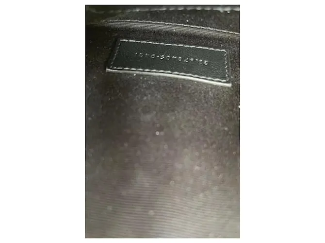 Saint Laurent Monedero con monograma Marrón oscuro 