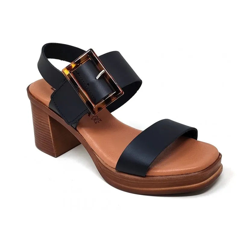 SANDALIA MUJER PIEL CARLA 526