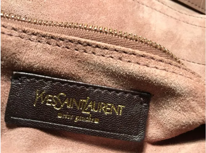 Yves Saint Laurent Musa dos Marrón claro 