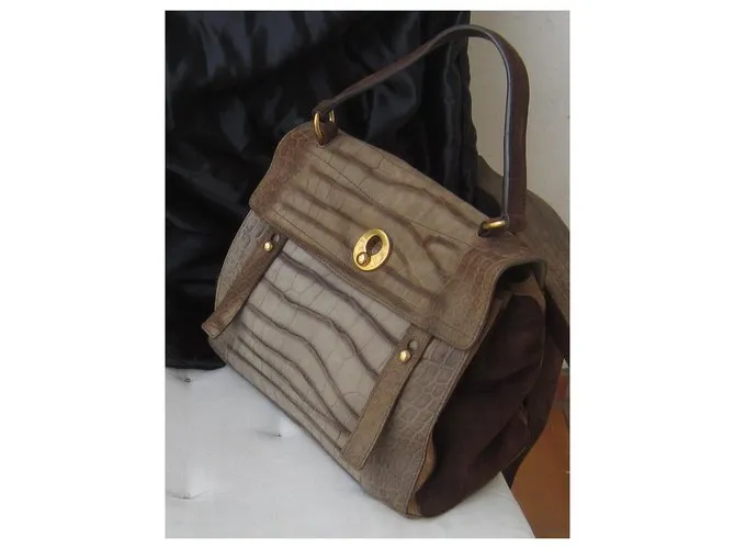 Yves Saint Laurent musa II Castaña 
