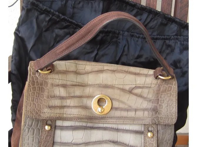 Yves Saint Laurent musa II Castaña 
