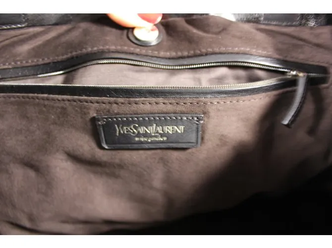 Yves Saint Laurent Totalizadores Castaño 