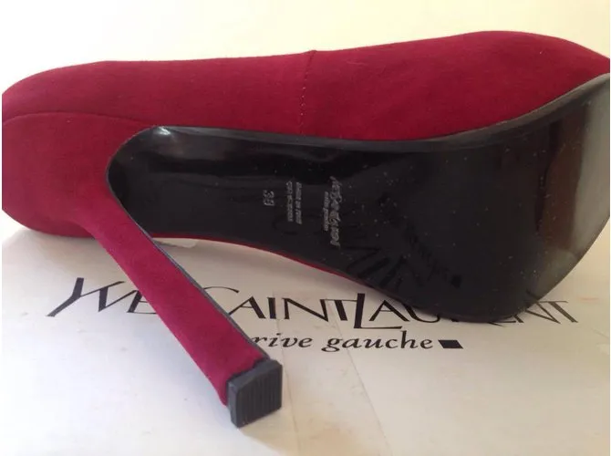 Yves Saint Laurent Tribtoo Burdeos 