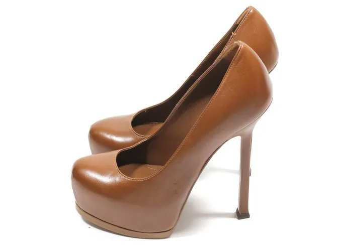 Yves Saint Laurent Tributo Castaño 
