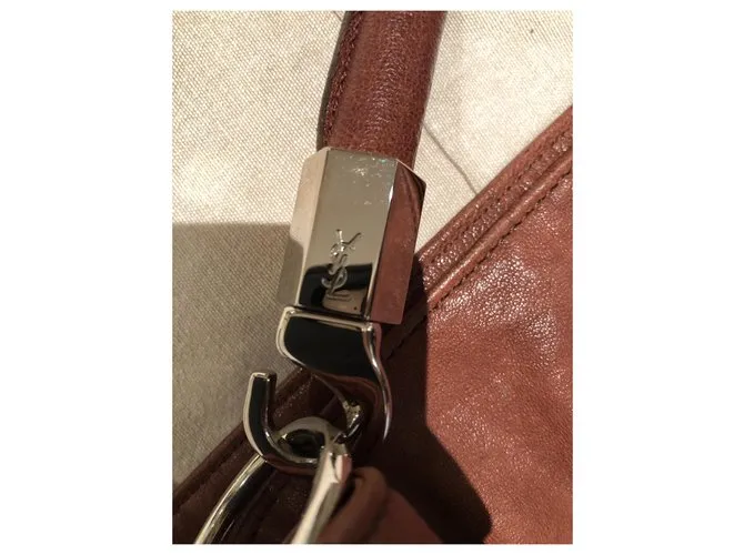 Yves Saint Laurent YSL roady hobo Castaño 