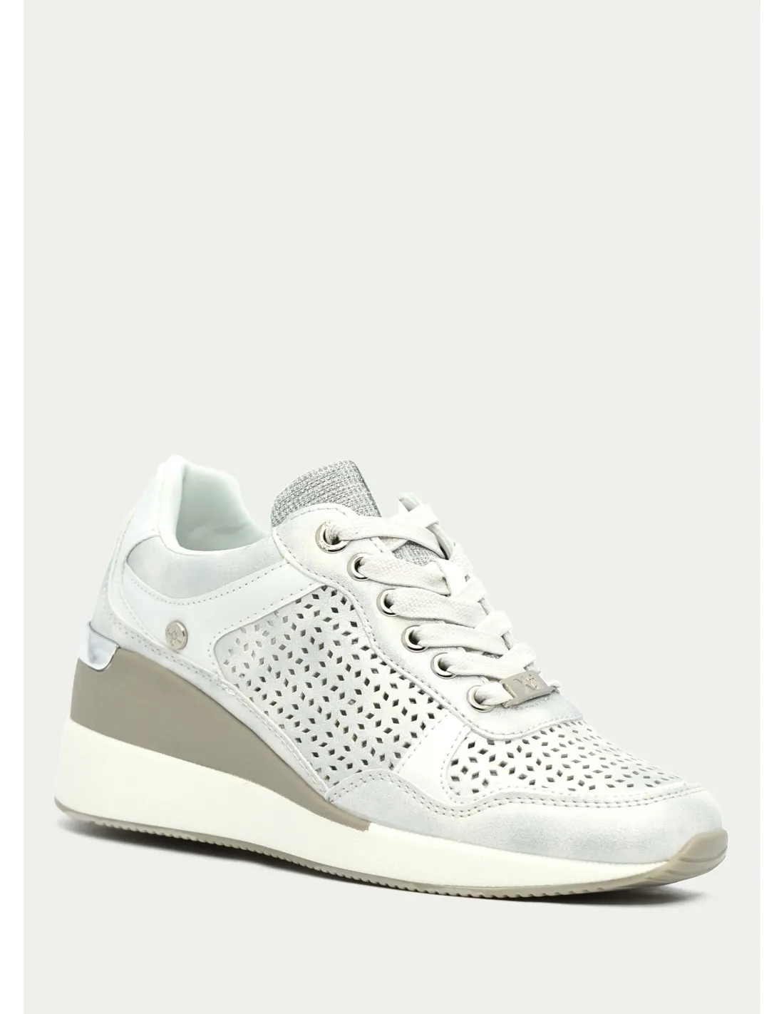 ZAPATILLAS Y SNEAKER XTI 142372 PLATA 